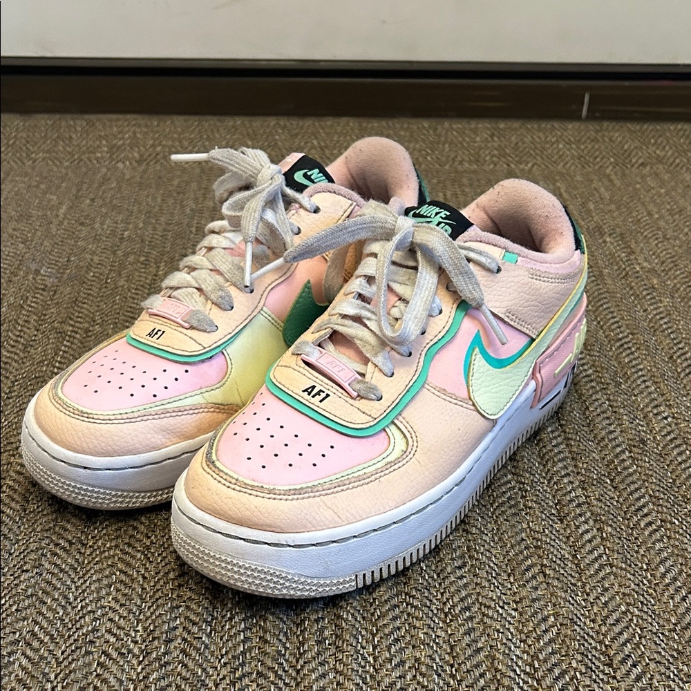 Nike Air Force 1 Pastel Sneakers